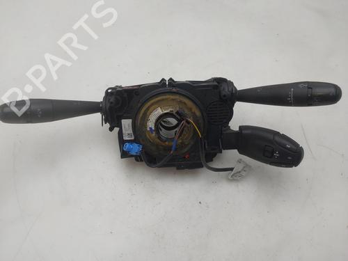Commandes au volant Commandes au volant 36832957 36832957