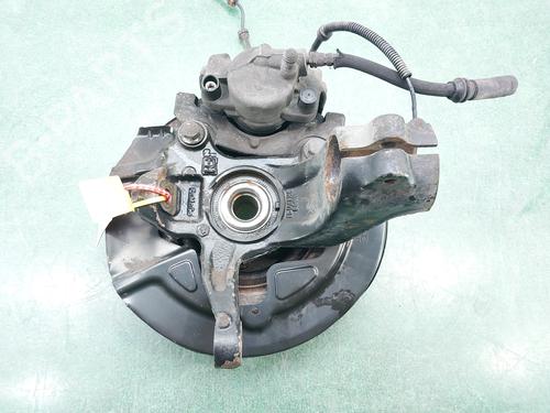 Right front steering knuckle LAND ROVER FREELANDER 2 (L359) 2.2 TD4 4x4 | BP17046915M26 