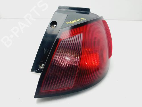 Used Right taillight Right taillight MITSUBISHI COLT VI (Z3_A, Z2_A) 1.1 (Z31A, Z32A) (75 hp) 33245507 33245507
