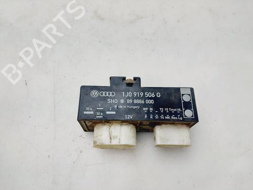 Elektronische module SEAT IBIZA II (6K1) 1.4 i (60 hp) 19682428