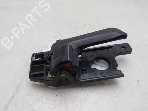 front-right-interior-door-handle-kia-sportage-ii-je_-km_-2004-2005-2006-2007-2008-2009-2010-2011-37605116 main image