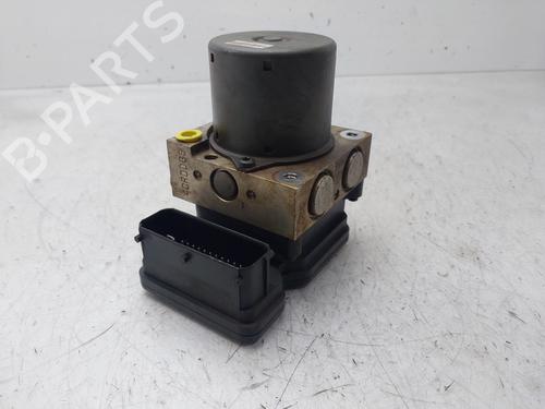 Used ABS pump HYUNDAI i10 I (PA) 1.1 (67 hp) 31096901