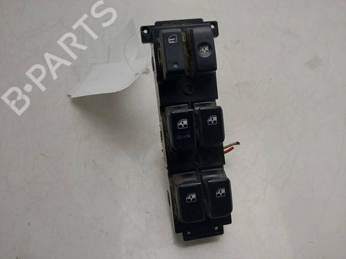 Used Left front window switch Left front window switch HYUNDAI SANTA FÉ II (CM) 2.2 CRDi 4x4 (155 hp) 40467465 40467465