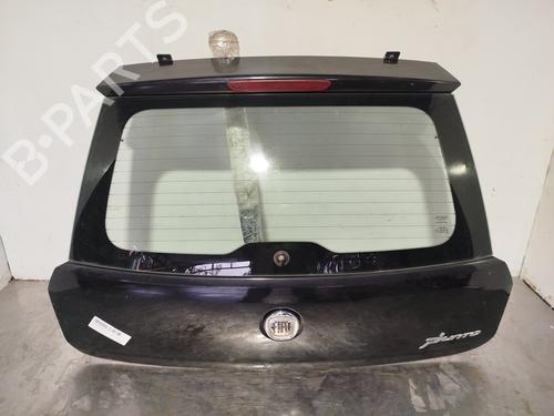 Bagklap CC/Kombi-Coupé FIAT GRANDE PUNTO (199_) 1.2 (65 hp) 31086747
