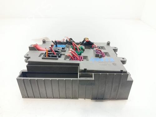 Fuse box BMW 3 Coupe (E92) 320 d | BP37438010E1 - Image 2