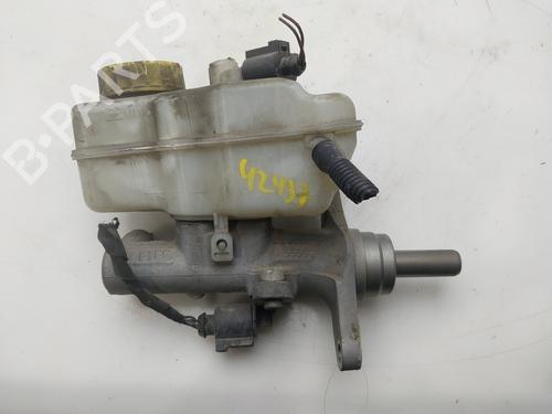 Used Brake master cylinder Brake master cylinder 37462445 37462445