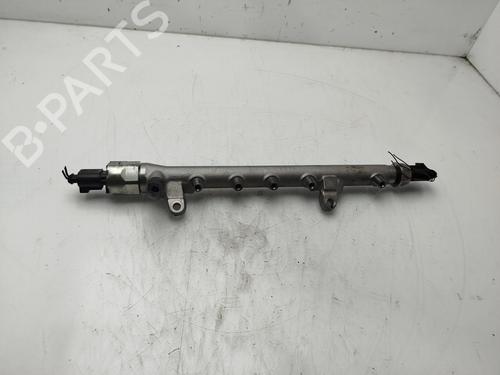 Used Injection rail Injection rail VW GOLF VI Variant (AJ5) [2009-2014] 32411096 32411096