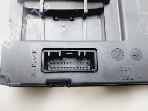 Comutador vidro frente esquerdo MITSUBISHI LANCER VIII Sportback (CX_A) 2.0 DI-D (CX8A) (140 hp) 31608879