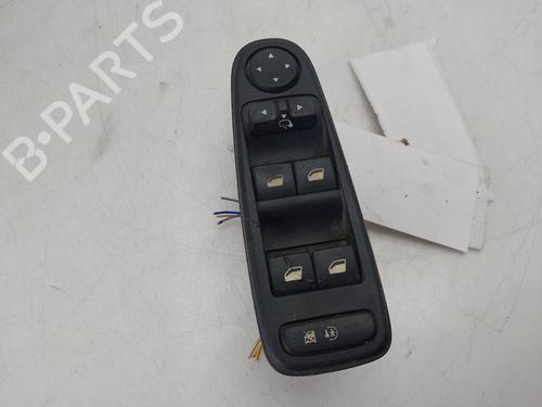 Used Left front window switch Left front window switch CITROËN C4 Picasso I MPV (UD_) 2.0 HDi 138 (136 hp) 39691185 39691185