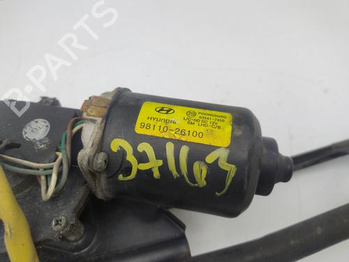 Front wiper motor HYUNDAI SANTA FÉ I (SM) 2.4 16V 4x4 | BP23118670M29 