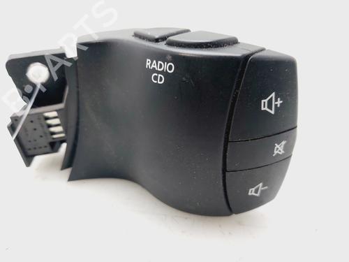 Used Switch RENAULT KOLEOS I (HY_) 2.0 dCi (HY0K) (150 hp) 22921479