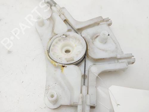 Rudehejsemekanisme venstre bagtil PEUGEOT 407 (6D_) 1.8 16V (6D6FYC) | BP29584574C24 