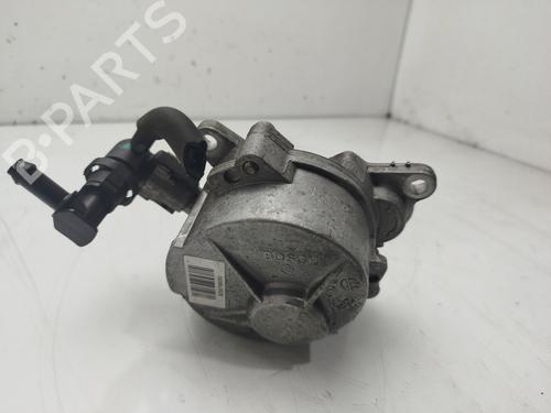 Pompe à vide RENAULT KOLEOS I (HY_) 2.0 dCi (HY0K) (150 hp) 31916392