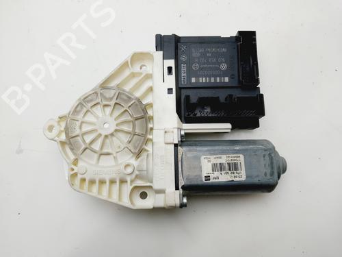 Left front window motor SEAT LEON (1P1) | BP30974414E21