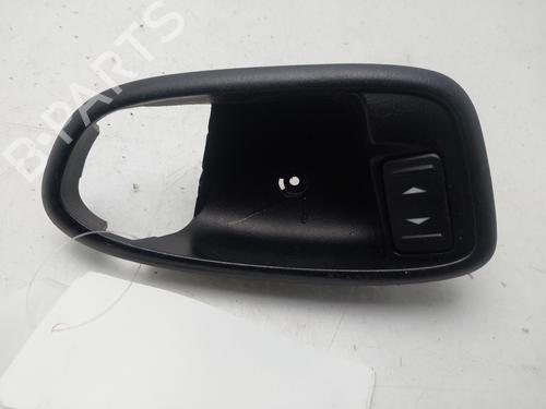 Used Right rear window switch FORD MONDEO IV (BA7) 2.0 TDCi (140 hp) 28680972