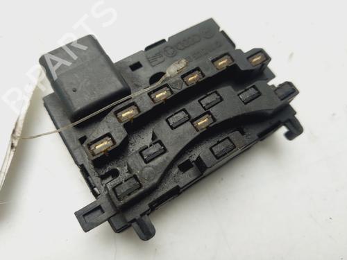 Elektronisk modul VW GOLF V (1K1)  | BP25623084M83 