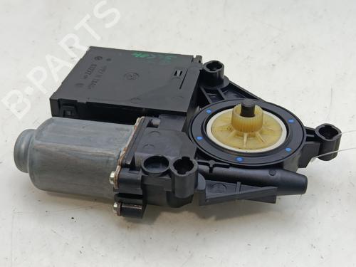 Right front window motor VW GOLF V (1K1) | BP32228093E20