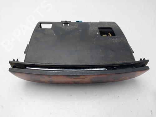 Used Ashtray Ashtray MERCEDES-BENZ S-CLASS (W220, V220) S 320 CDI (220.025, 220.125) (204 hp) 33752857 33752857