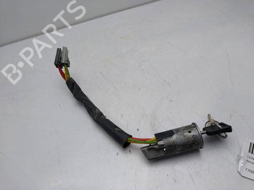 Used Ignition barrel RENAULT TRAFIC Van (T_, P_, V_) 1.9 D (60 hp) 11274672