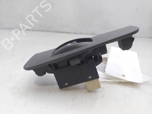 Right rear window switch KIA CERATO I Hatchback (LD) 2.0 CRDi | BP16363873I28 