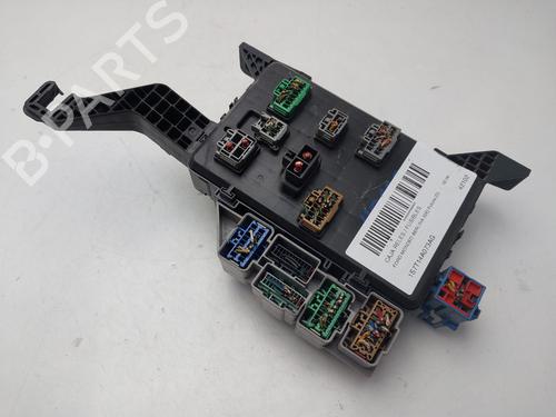 Used Fuse box Fuse box 37152993 37152993