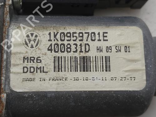 Left front window motor VW GOLF V (1K1) | BP38163744E21 - Image 2