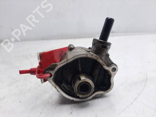 Used Vacuum pump MERCEDES-BENZ C-CLASS (W205) C 220 BlueTEC / d (205.002, 205.004) (170 hp) 21122712