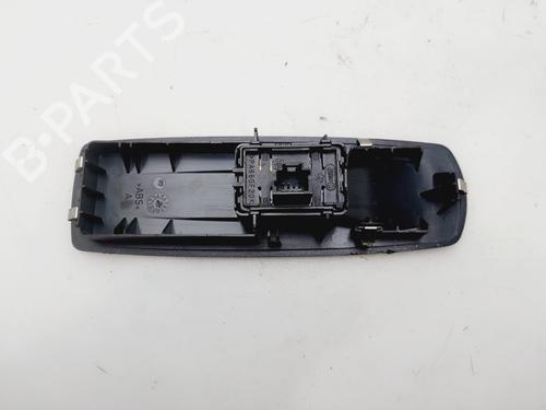 Right front window switch RENAULT LAGUNA III (BT0/1) 2.0 dCi (BT01, BT08, BT09, BT0E, BT0K, BT12, BT1C, BT1D,... | BP31827039I26 