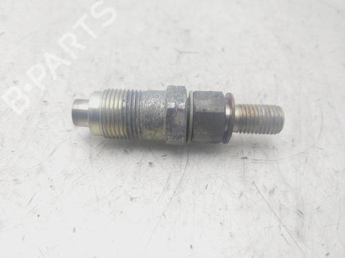 Used Injector NISSAN PICK UP (D22) 2.5 D (83 hp) 29445196