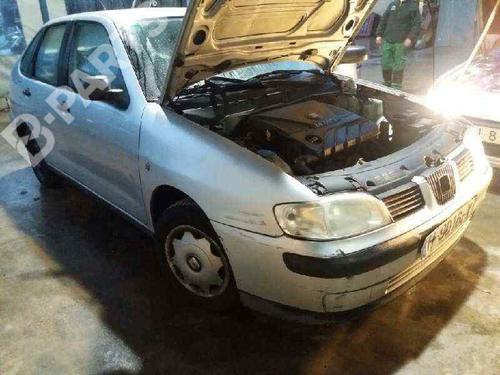 SEAT CORDOBA (6K2)    922936