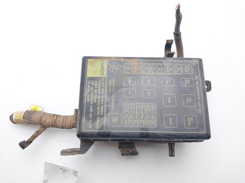 Fuse box DAEWOO LANOS (KLAT) 1.3 (75 hp) 16213363