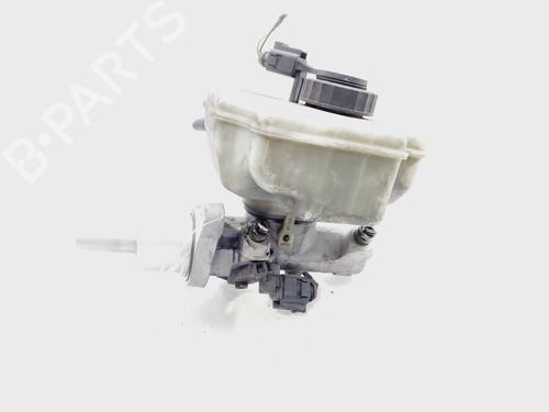 Brake master cylinder SKODA OCTAVIA II (1Z3) 1.9 TDI | BP21533033M77 
