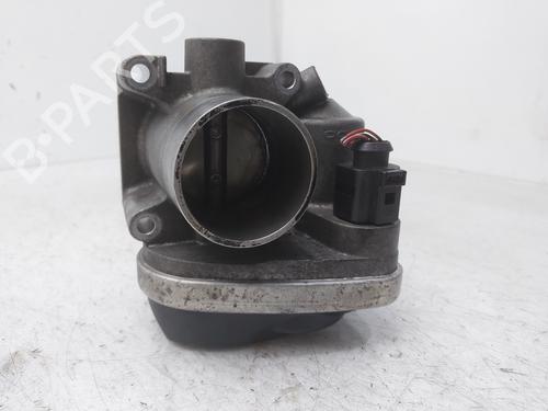 Spjældhus VW POLO IV (9N_, 9A_) 1.4 16V (75 hp) 30749008