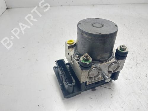 Used ABS pump NISSAN ALMERA II (N16) 2.2 dCi (112 hp) 30113091
