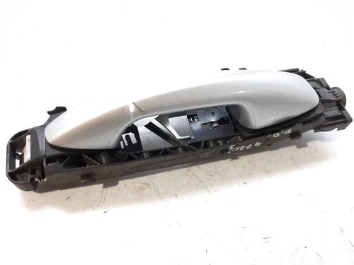 Used Front right exterior door handle MERCEDES-BENZ C-CLASS (W205) C 220 BlueTEC / d (205.002, 205.004) (170 hp) 8611051