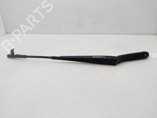 Used Front windshield wiper arm SKODA OCTAVIA II (1Z3) 2.0 TDI (140 hp) 32411291