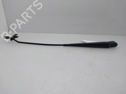 Used Front windshield wiper arm Front windshield wiper arm FORD MONDEO I (GBP) 2.0 i 16V (136 hp) 33411667 33411667