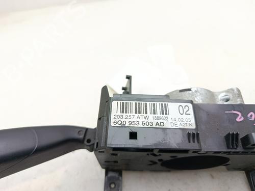 steering-wheel-controls-seat-ibiza-iii-6l1-2002-2003-2004-2005-2006-2007-2008-2009-34192669 main image