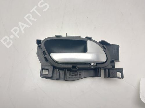 Højre bagtil invendig håndtag PEUGEOT 508 I (8D_) 2.0 HDi (140 hp) 32009014