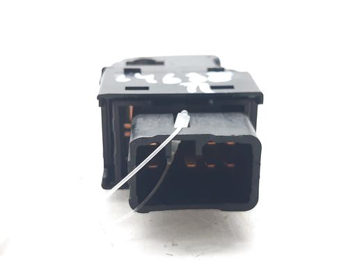 Left rear window switch KIA SPORTAGE II (JE_, KM_) 2.0 CRDi 4WD | BP12403398I29 