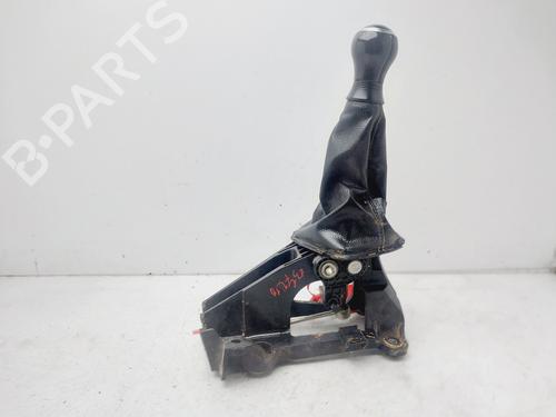 Used Gear lever TOYOTA YARIS (_P13_) [2010-2020]  27620498