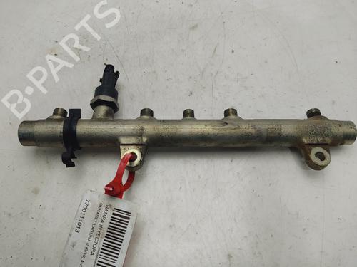 Used Injection rail RENAULT LAGUNA II (BG0/1_) 1.9 dCi (107 hp) 22923334