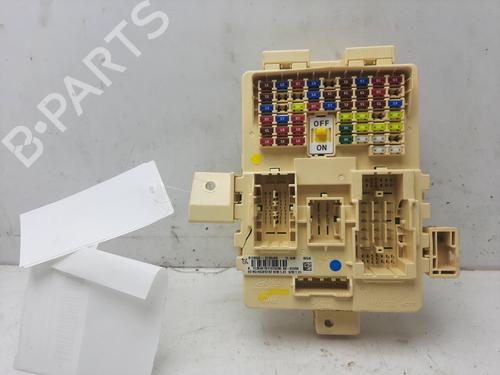 Used Fuse box HYUNDAI TUCSON (TL, TLE) 1.7 CRDi (116 hp) 18032043