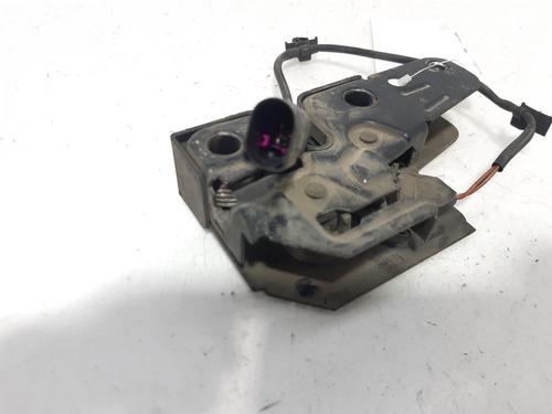 Hood lock VW POLO (9N_, 9A_) 1.4 16V | BP9504780C133 