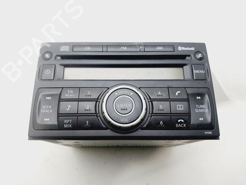 Used Radio Radio 32411250 32411250