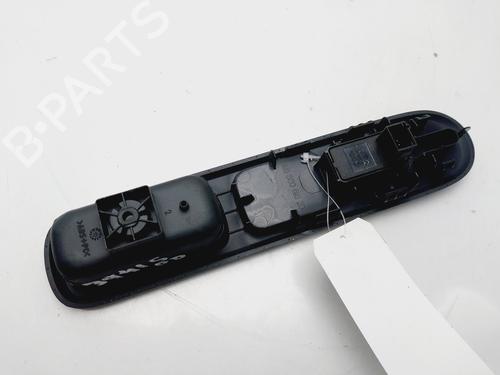 Right front window switch PEUGEOT 5008 (0U_, 0E_) | BP31853851I26