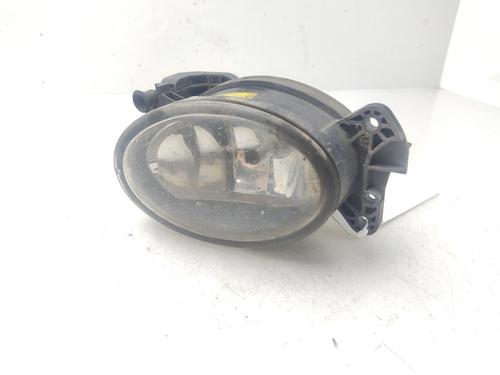 Used Right front fog light MERCEDES-BENZ CLS (C219) [2004-2011]  30263775
