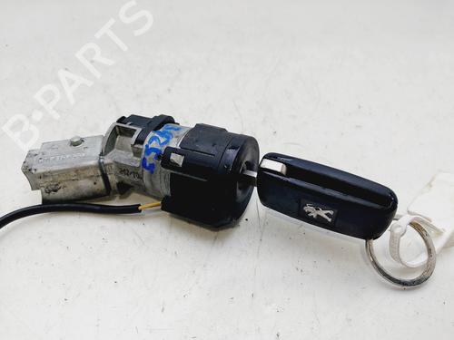 Used Ignition barrel PEUGEOT RCZ 1.6 16V (200 hp) 30680699