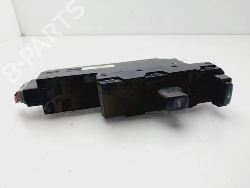 Interrupteur de vitre avant droite VOLVO S80 I (184) 2.5 TDI (140 hp) 31914811