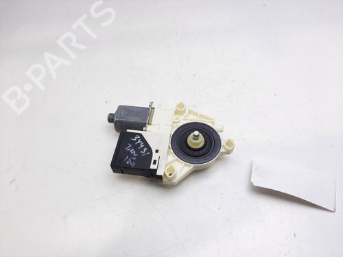 Used Left rear window motor RENAULT MEGANE III Grandtour (KZ0/1) [2008-2016]  18294897
